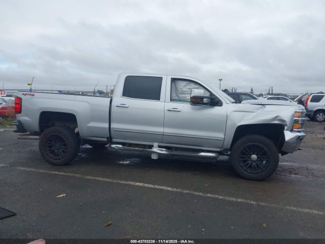 Chevrolet Silverado 2500 Ltz Image 5