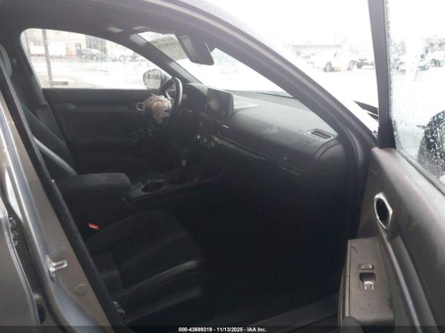 Honda Civic Sport Image 5