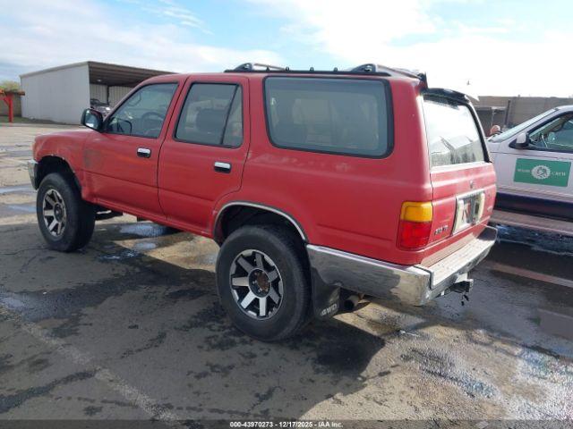 Toyota 4Runner Vn39 Sr5 Image 15