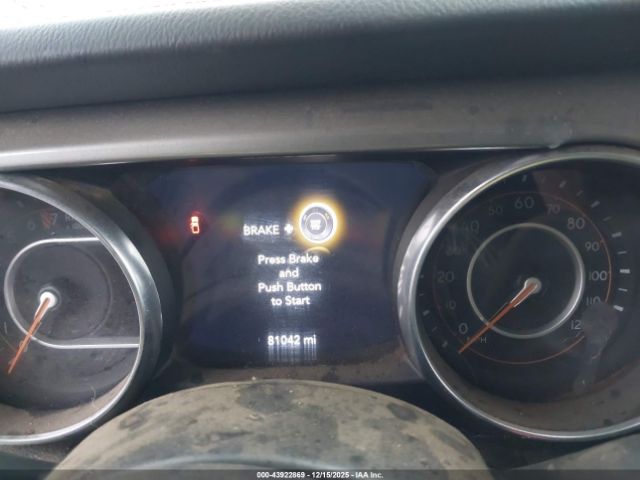 Jeep Gladiator Overland 4x4 Image 10