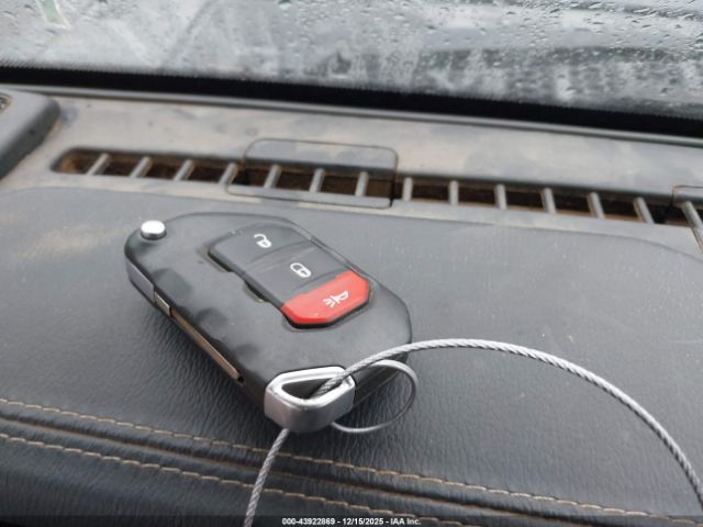 Jeep Gladiator Overland 4x4 Image 5