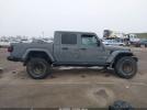 Jeep Gladiator Overland 4x4 Image 8