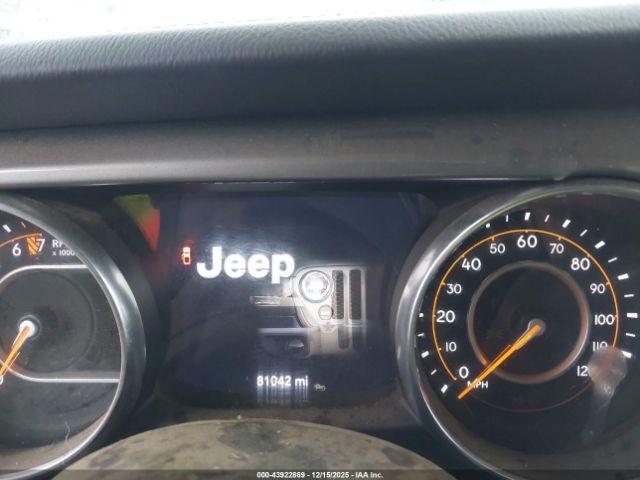 Jeep Gladiator Overland 4x4 Image 12