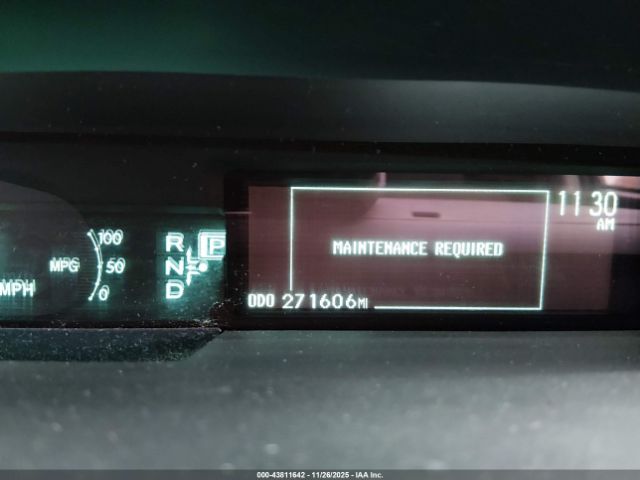 Toyota Prius Three Image 14