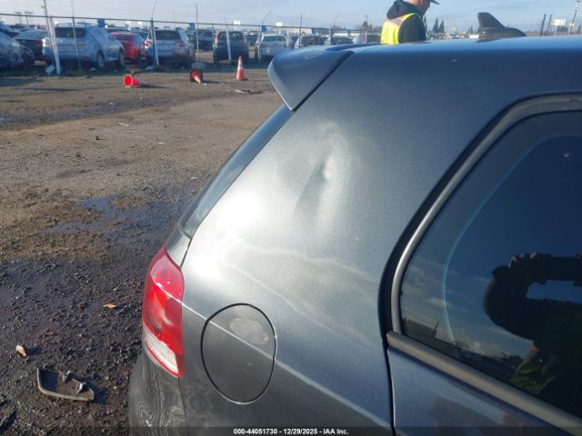 Volkswagen GTI 4-door Image 2