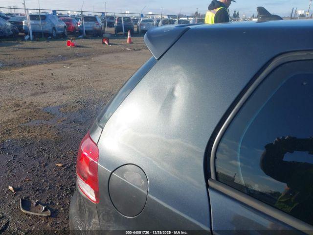 Volkswagen GTI 4-door Image 2