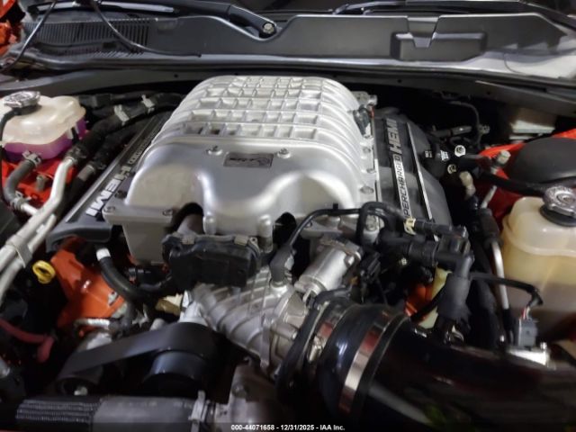 Dodge Challenger Srt Hellcat Image 7