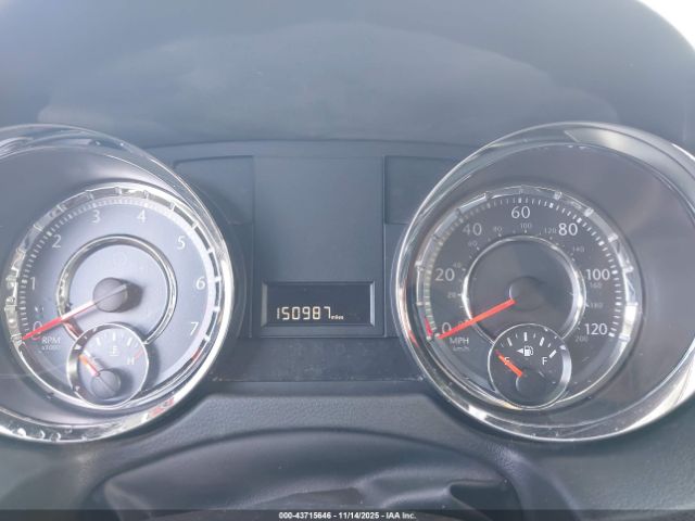 Chrysler Town & Country Lx Image 3