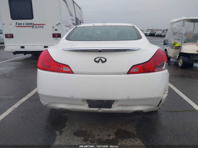 INFINITI G37x Image 13