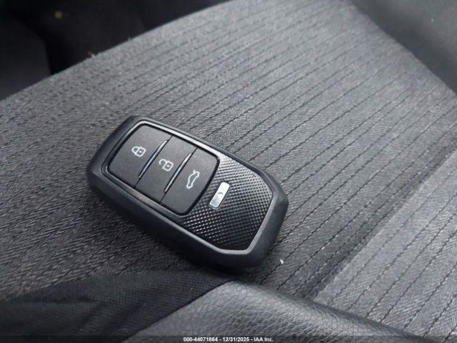 Nissan Rogue Sv Fwd Image 15