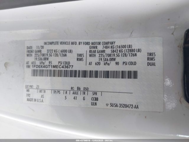 Ford F-450 Xl Image 12