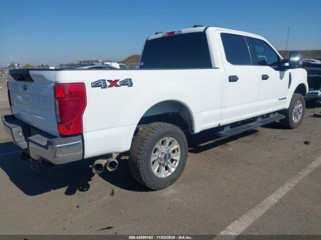 Ford F-250 Xlt Image 13