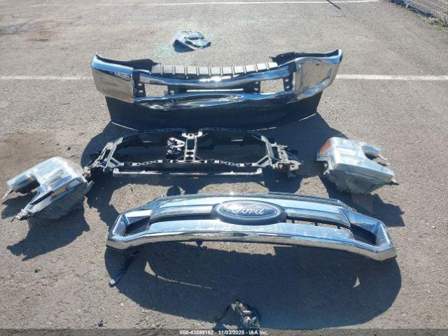 Ford F-250 Xlt Image 10