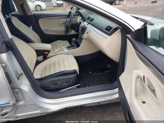 Volkswagen CC Sport Image 16