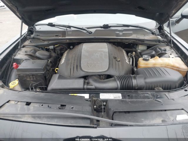 Dodge Challenger Image 3