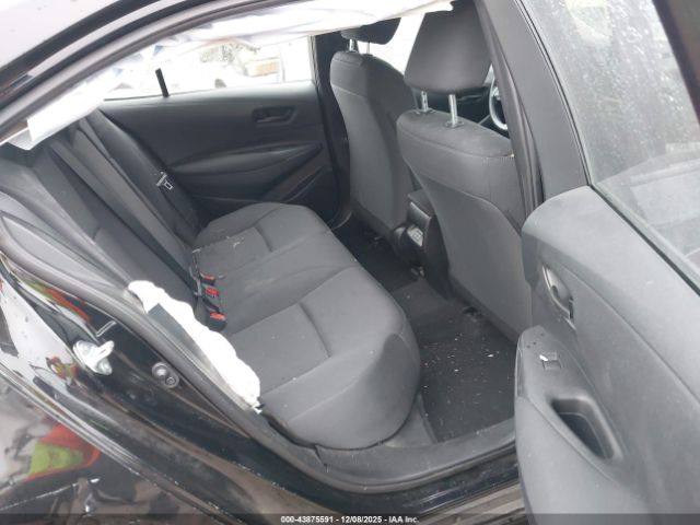 Toyota Corolla Le Image 6