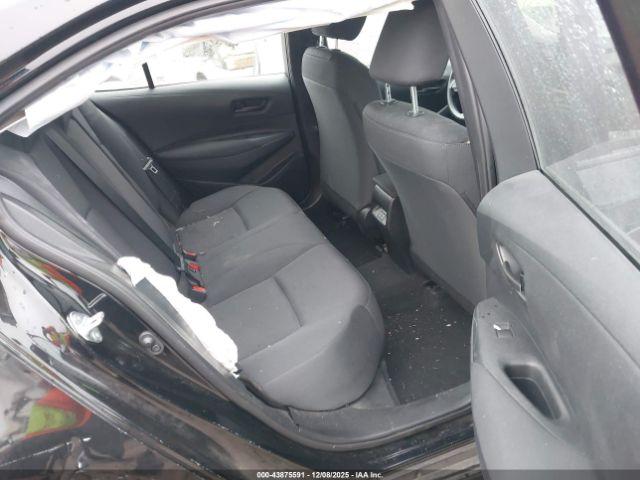 Toyota Corolla Le Image 6