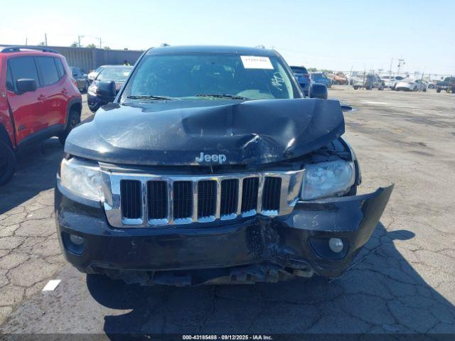 Jeep Grand Cherokee Laredo Image 14