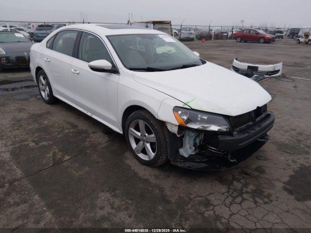  Salvage Volkswagen Passat