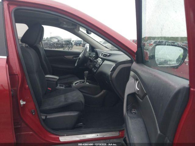 Nissan Rogue Sv Image 4