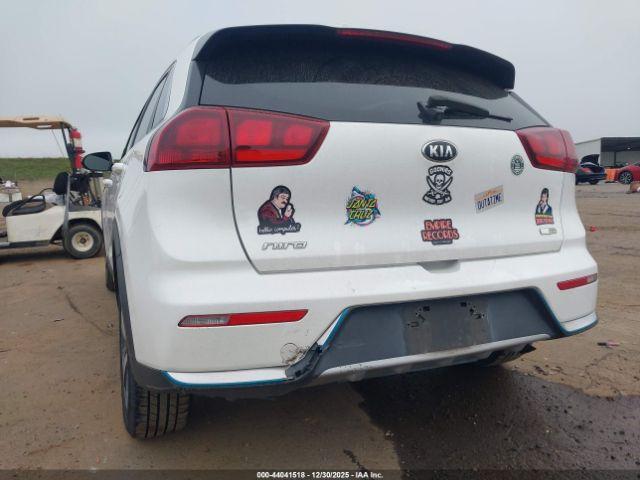 Kia Niro Lx Image 16