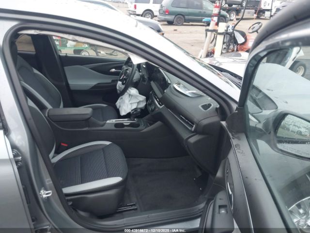 Buick Envista Preferred Fwd Image 2