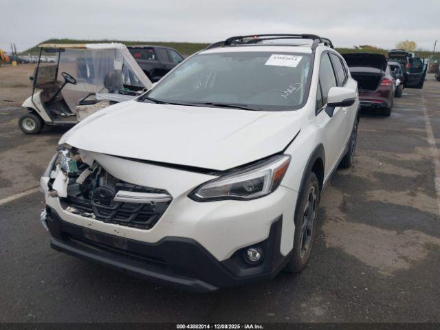 Subaru Crosstrek Limited Image 2