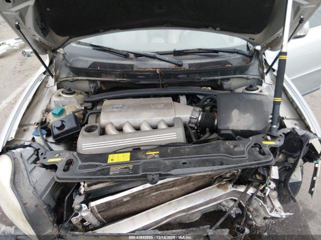 Volvo XC90 V8 Image 7