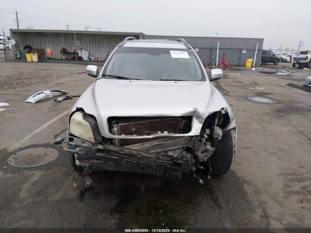 Volvo XC90 V8 Image 12