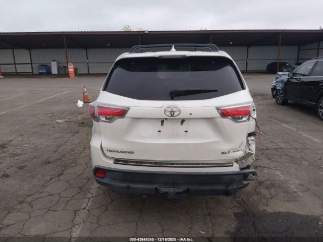 Toyota Highlander Xle V6 Image 16