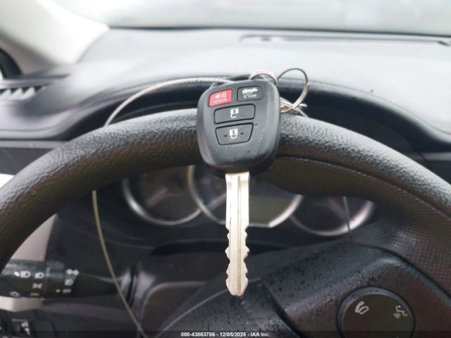 Toyota Corolla Le Plus Image 12