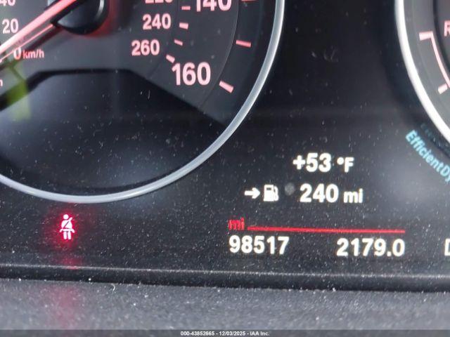 BMW 3 Series Image 11