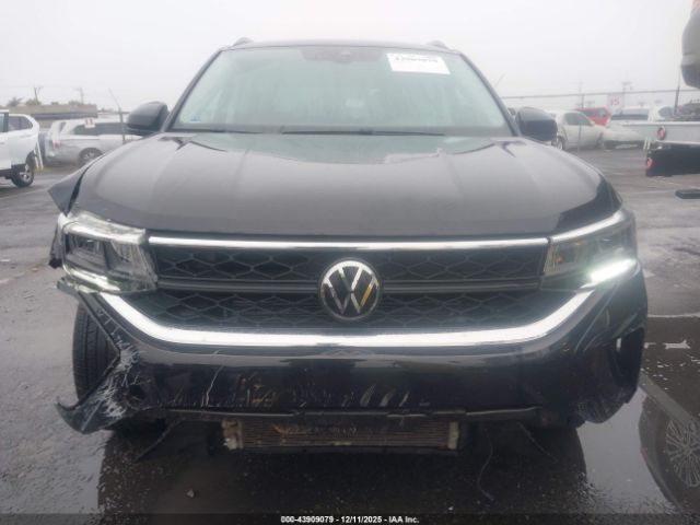 Volkswagen Taos 1.5t Se Image 16