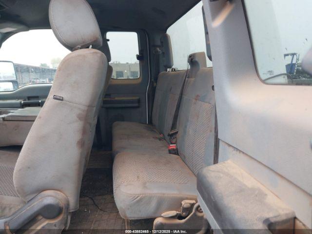 Ford F-350 Xlt Image 14