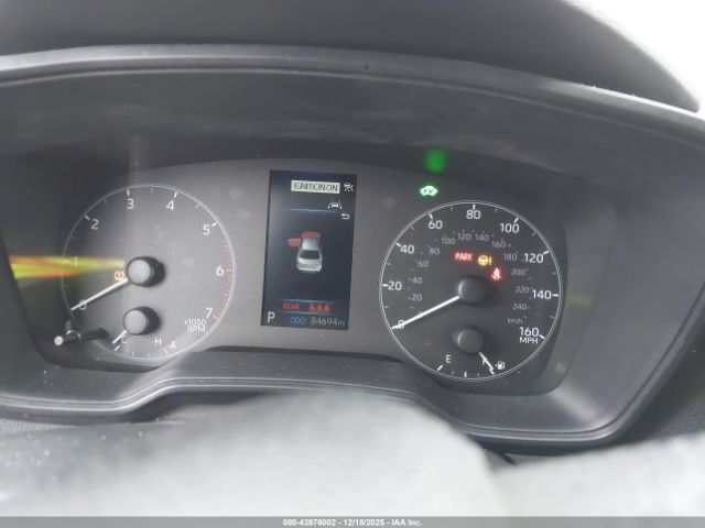 Toyota Corolla Hybrid Le Image 6