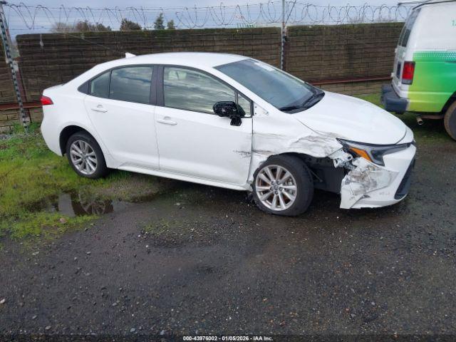 Toyota Corolla Hybrid Le Image 17