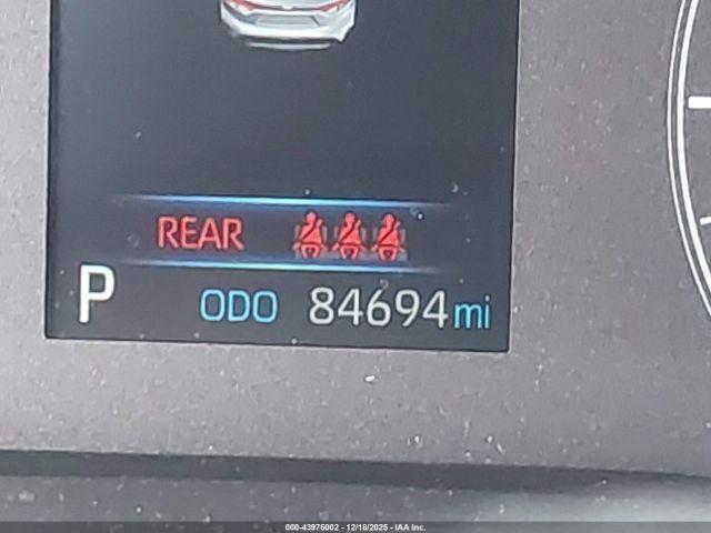 Toyota Corolla Hybrid Le Image 13