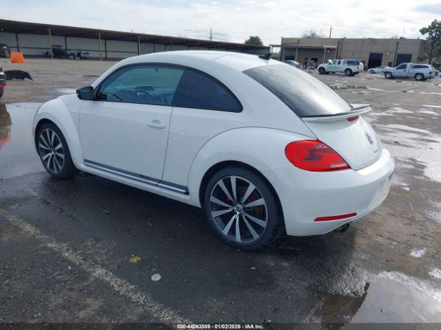 Volkswagen Beetle 2.0t Turbo Image 2