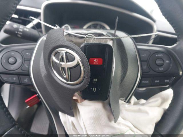 Toyota Corolla Se Image 13