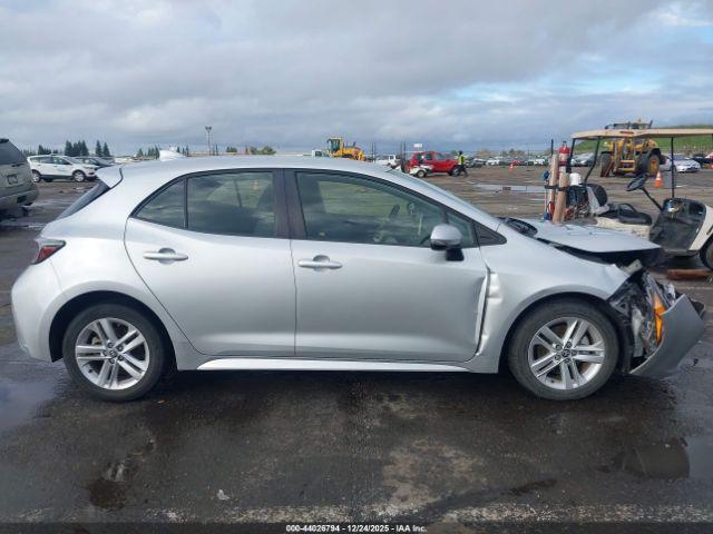 Toyota Corolla Se Image 14