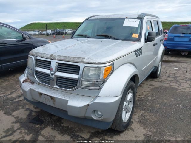 Dodge Nitro Image 6