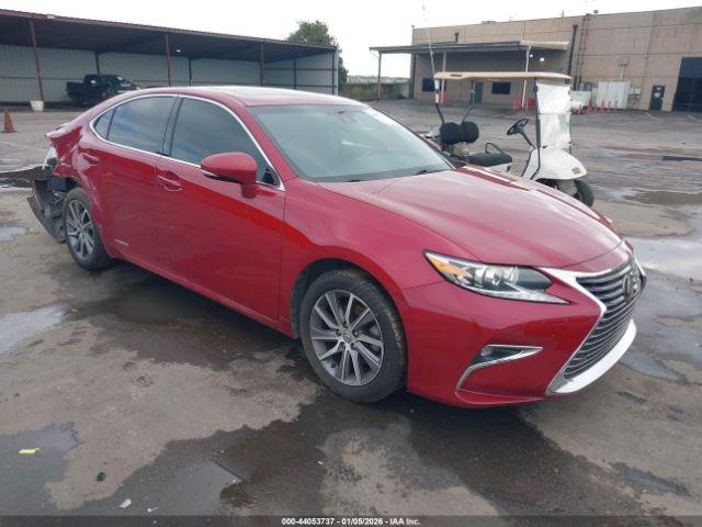  Salvage Lexus Es