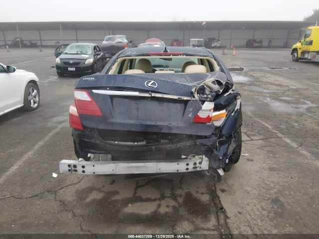 Lexus LS Image 14