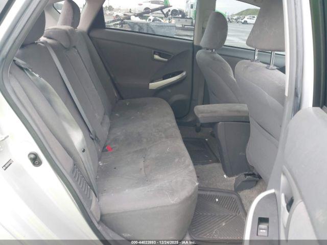 Toyota Prius Ii Image 13