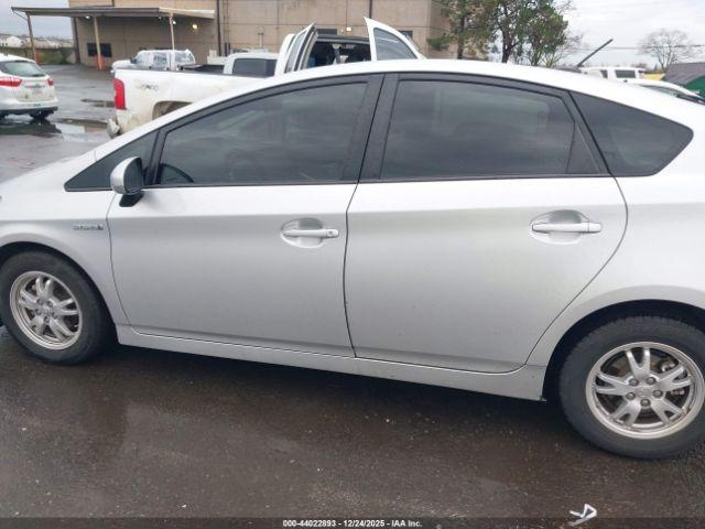 Toyota Prius Ii Image 6