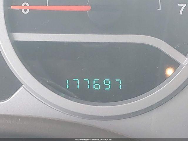 Jeep Wrangler Sahara Image 8