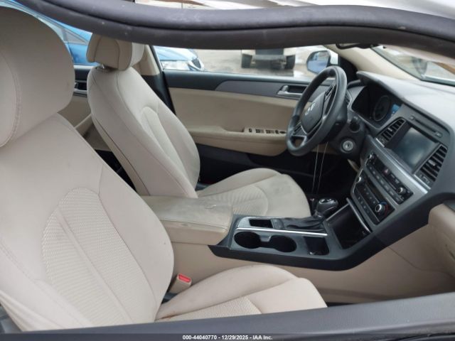 Hyundai SONATA Se Image 2