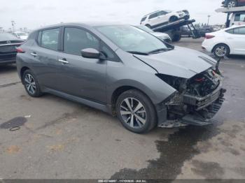  Salvage Nissan LEAF