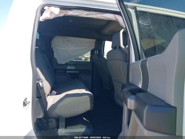 Ford F-250 Xlt Image 13