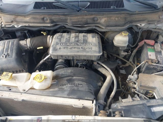 Dodge Ram 1500 St Image 9